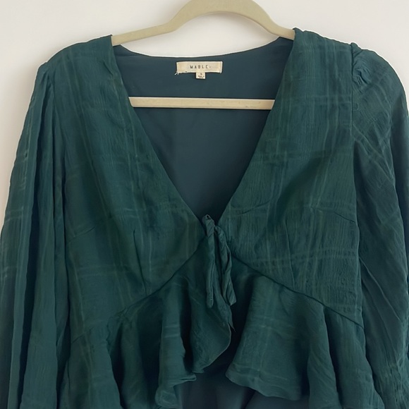 Ruffle tie top - Picture 2 of 2